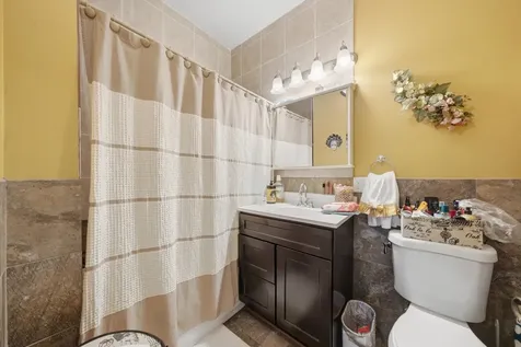4101 West Potomac Avenue Chicago IL 60651