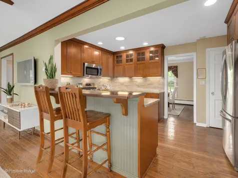 1738 60TH Street La Grange Highlands IL 60525