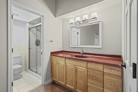 14517 Sussex Court Oak Forest IL 60452