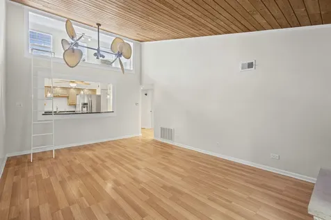 14517 Sussex Court Oak Forest IL 60452
