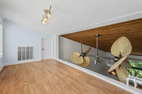 14517 Sussex Court Oak Forest IL 60452