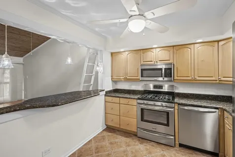 14517 Sussex Court Oak Forest IL 60452