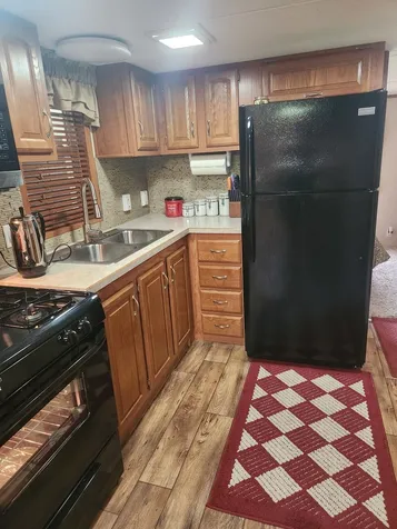 8/77 Woodhaven Lakes Sublette IL 61367