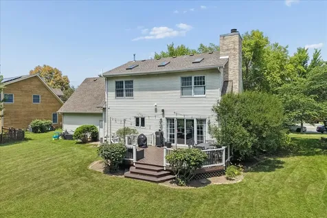 608 Fox Hollow Dekalb IL 60115