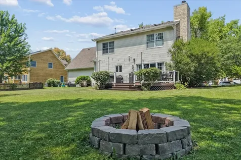 608 Fox Hollow Dekalb IL 60115