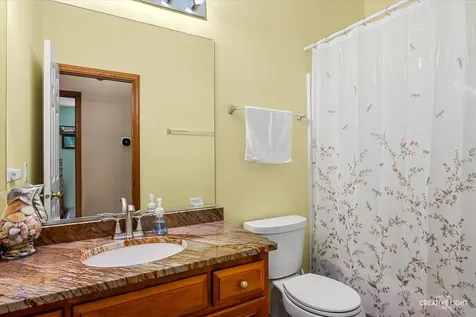 1324 Hickory Ridge Drive Montgomery IL 60538