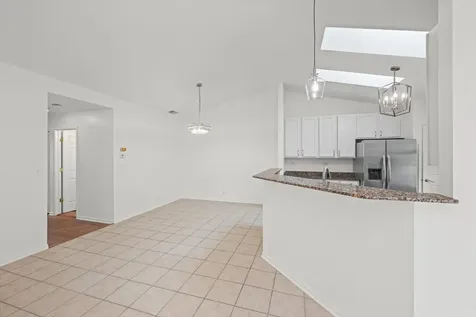 2421 Madiera Court Buffalo Grove IL 60089