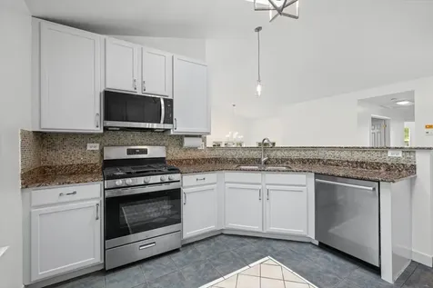 2421 Madiera Court Buffalo Grove IL 60089