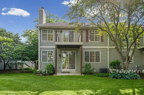 2421 Madiera Court Buffalo Grove IL 60089