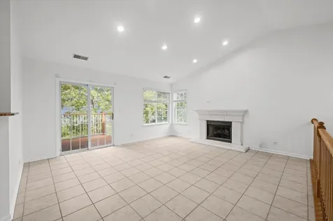 2421 Madiera Court Buffalo Grove IL 60089
