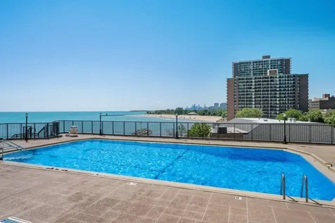 6007 North Sheridan Road Chicago IL 60660