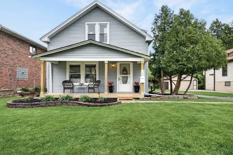 29 North Ahrens Avenue Lombard IL 60148