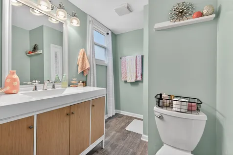 29 North Ahrens Avenue Lombard IL 60148