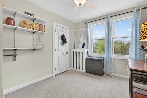 29 North Ahrens Avenue Lombard IL 60148