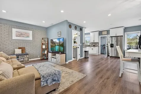 29 North Ahrens Avenue Lombard IL 60148