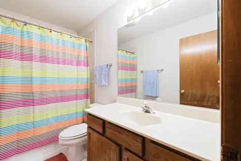 549 Farmhill Circle Wauconda IL 60084