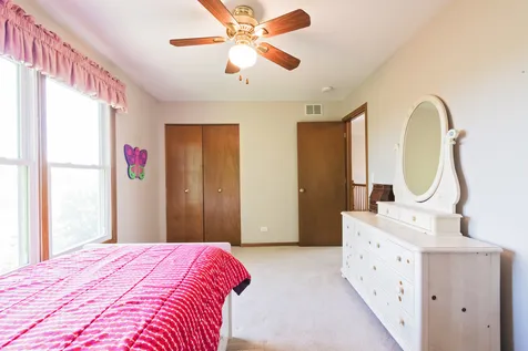 549 Farmhill Circle Wauconda IL 60084