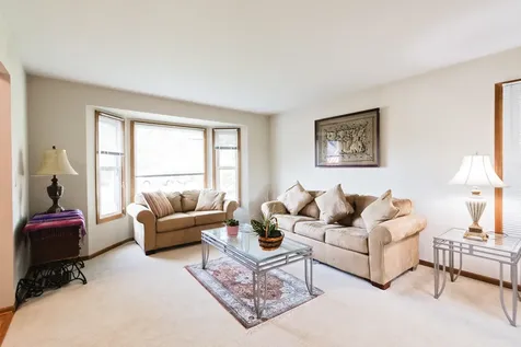 549 Farmhill Circle Wauconda IL 60084