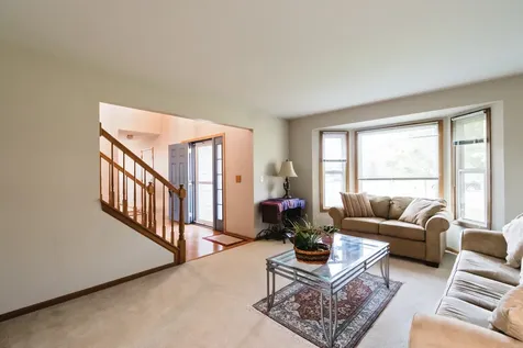 549 Farmhill Circle Wauconda IL 60084