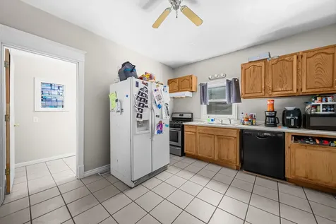 935 North Court Street Rockford IL 61103
