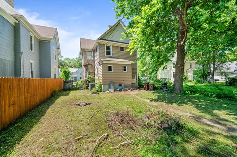 935 North Court Street Rockford IL 61103