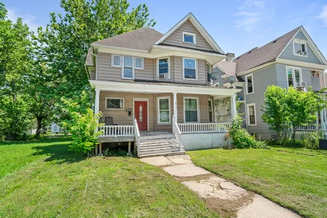 935 North Court Street Rockford IL 61103