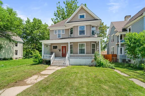 935 North Court Street Rockford IL 61103