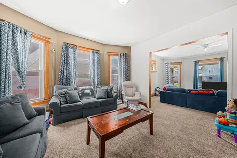 935 North Court Street Rockford IL 61103