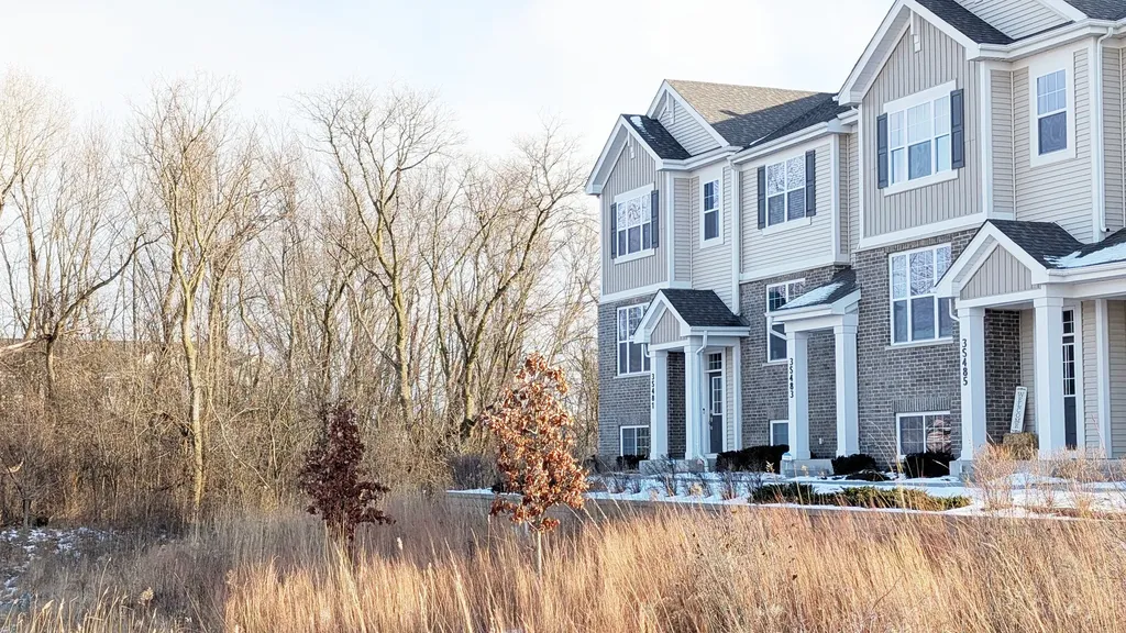 3S481 Barkley Avenue Warrenville IL 60563