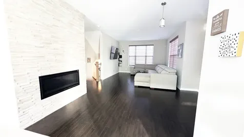 3S481 Barkley Avenue Warrenville IL 60563