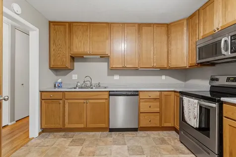 1906 Crescent Drive Champaign IL 61821