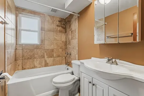 1906 Crescent Drive Champaign IL 61821