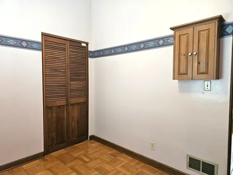 14-12 156TH Street Calumet City IL 60409