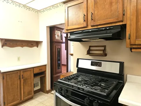 14-12 156TH Street Calumet City IL 60409