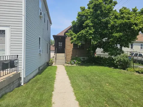 14-12 156TH Street Calumet City IL 60409