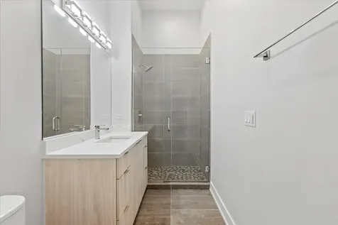 2317 North Clark Street Chicago IL 60614