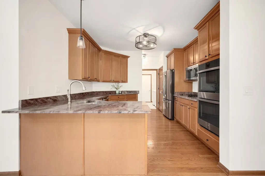 146 Santa Fe Lane Willow Springs IL 60480