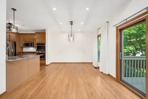 146 Santa Fe Lane Willow Springs IL 60480