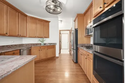 146 Santa Fe Lane Willow Springs IL 60480