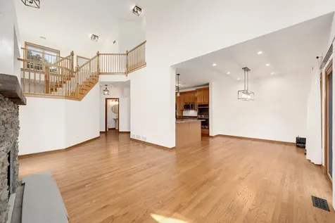 146 Santa Fe Lane Willow Springs IL 60480