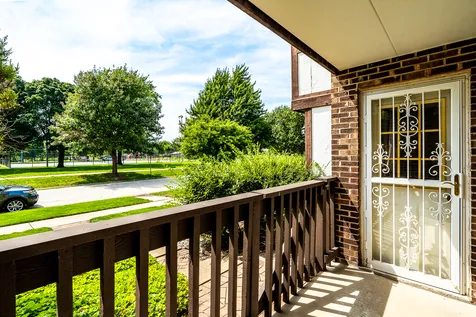 10251 Major Avenue Oak Lawn IL 60453