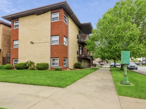 12549 South Marshfield Avenue Calumet Park IL 60827