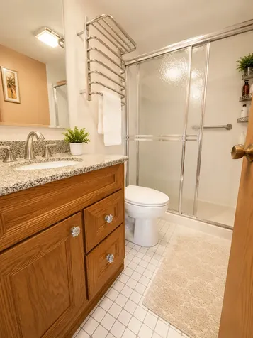 1380 Oakwood Avenue Des Plaines IL 60016