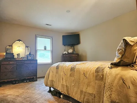 133 Fieldstone Lane Dixon IL 61021