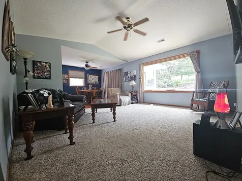 133 Fieldstone Lane Dixon IL 61021