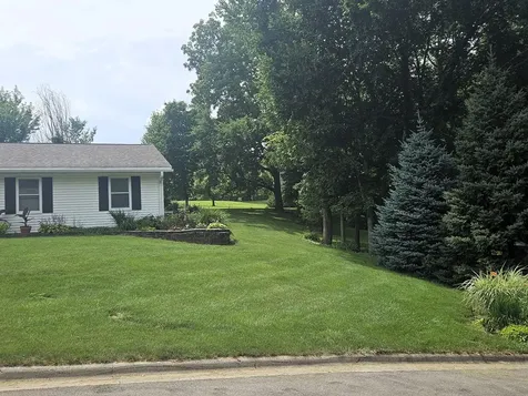133 Fieldstone Lane Dixon IL 61021
