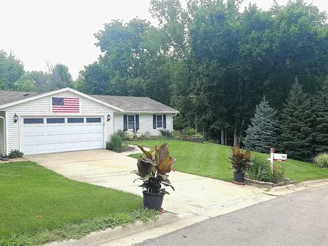 133 Fieldstone Lane Dixon IL 61021