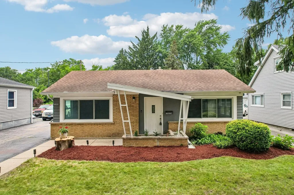 14626 Abbottsford Road Midlothian IL 60445