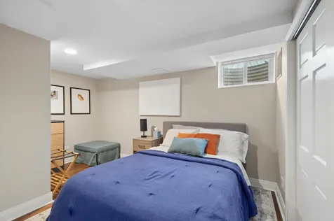 6048 North Landers Avenue Chicago IL 60646