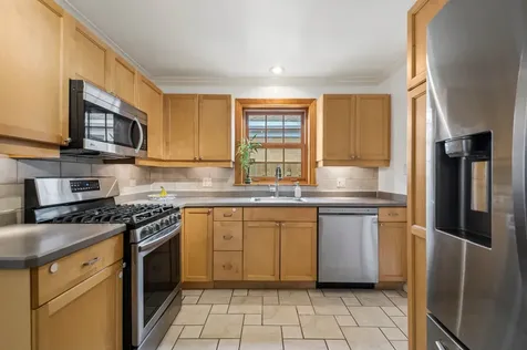 6048 North Landers Avenue Chicago IL 60646